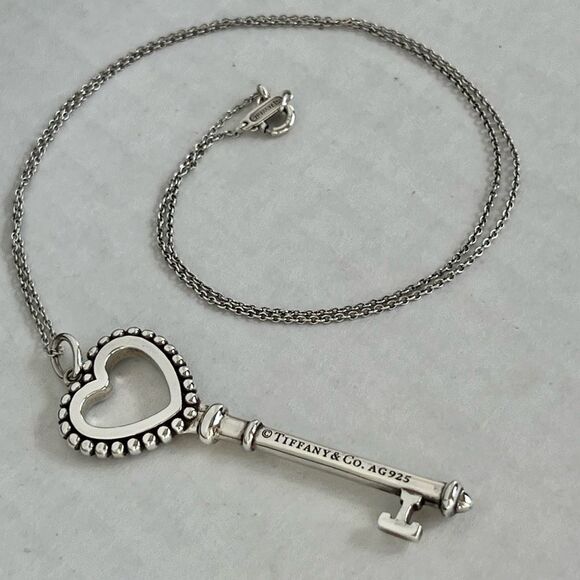 Tiffany & Co Large 2" Teal Blue Enamel Heart Beaded Trefoil Key Charm Pendant Ne - Picture 7 of 16